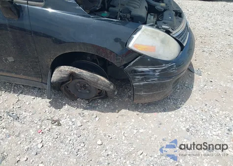 2007 Nissan Versa 1.8S z USA, uszkodzony, nr VIN 3N1BC13E37L454868